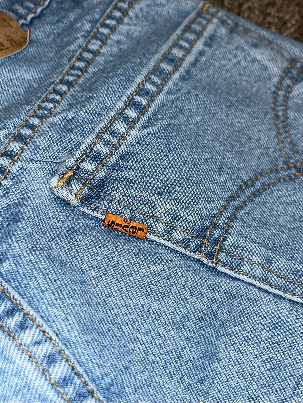 90’s Vintage Levi's 562 Student - Light Blue Student- Loose Jeans. Orange tab! - Picture 5 of 5